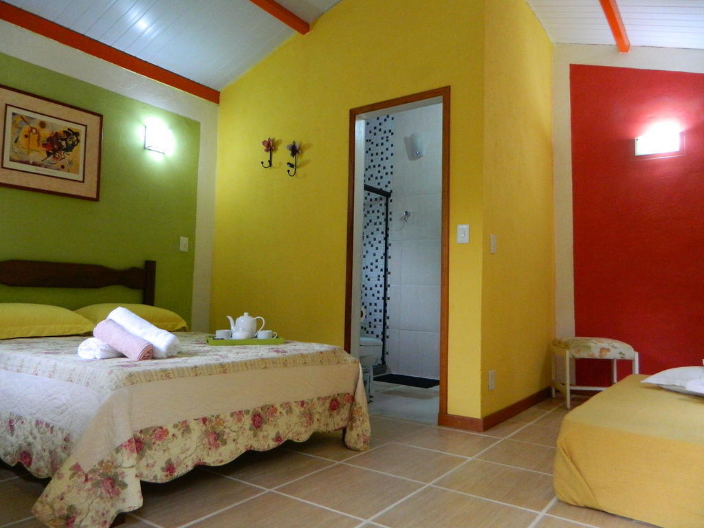 Bicho Do Mato Suites Guapimirim Szoba fotó